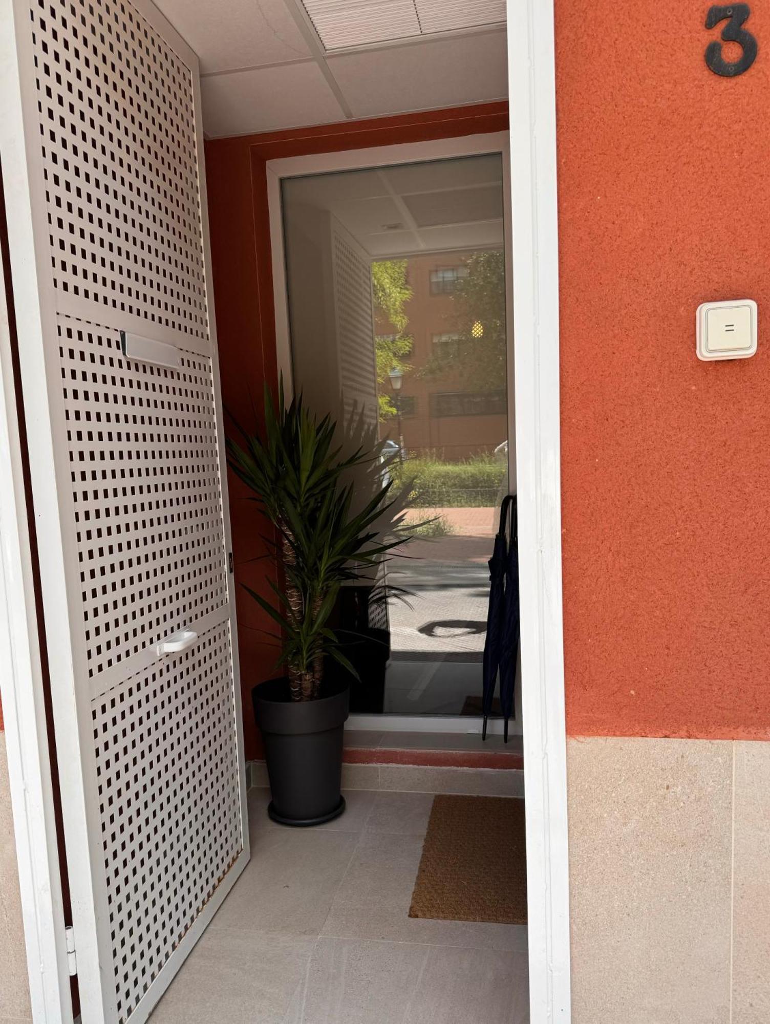 Laan Los Pinos Alcala de Henares Bagian luar foto